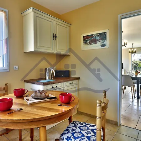 Localise - M19 - Ty Mervent - Maison Avec Jardin Clos - A 2 Pas De La - Animaux Admis - Wifi Inclus - Draps Inclus 別荘 *