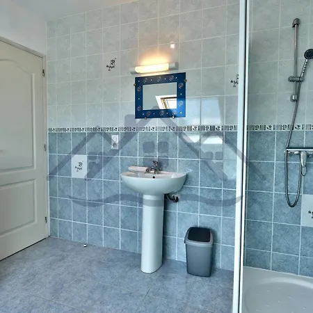 Localise - M19 - Ty Mervent - Maison Avec Jardin Clos - A 2 Pas De La - Animaux Admis - Wifi Inclus - Draps Inclus *